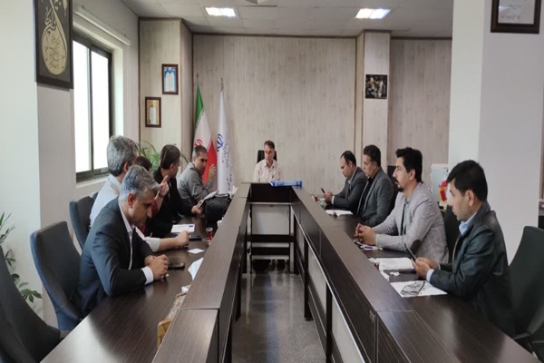 بررسی الحاقات زمین در چارچوب قانون حمایت از خانواده و جوانی جمعیت در شهرهای اسفراین و شیروان